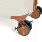 Чемодан MIRONPAN®️, молочный, ручная кладь S (37л) Чемодан MIRONPAN®️, молочный, ручная кладь S (37л)