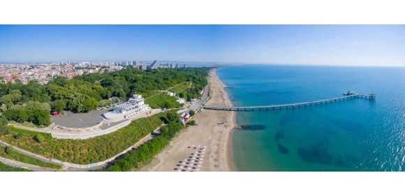 Летим на Черное море, в Бургас, в начале сентября всего за 11 евро в одну сторону